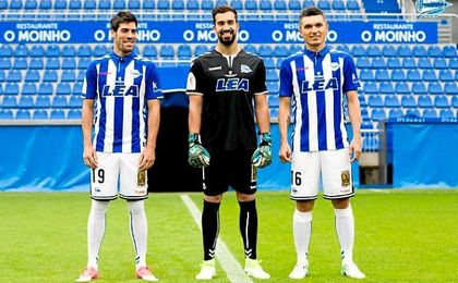 El Alavés vestirá de albiazul en la final de la Copa del Rey El Alavés vestirá de albiazul en la final de la Copa del Rey