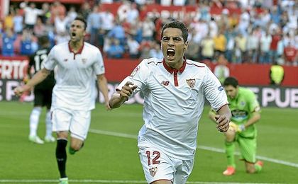 El Sevilla sólo necesita un punto para jugar la previa de la Liga de Campeones. El Sevilla sólo necesita un punto para jugar la previa de la Liga de Campeones.
