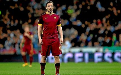 El Olímpico de Roma registrará un lleno para despedir a Totti. El Olímpico de Roma registrará un lleno para despedir a Totti.