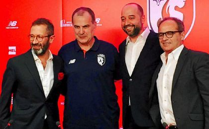 Bielsa, en su presentación en Lille. Bielsa, en su presentación en Lille.