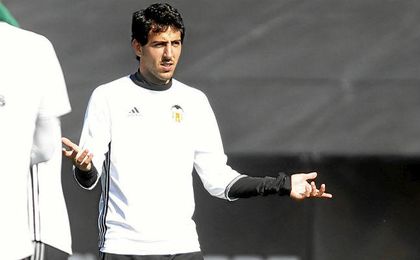 El Valencia quiere Parejo que siga. El Valencia quiere Parejo que siga.