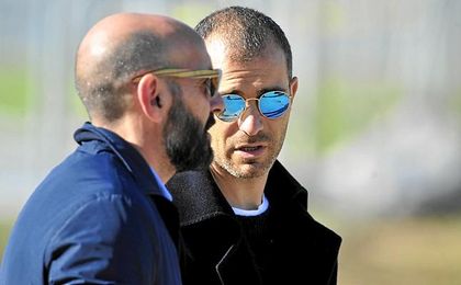 Tras retirarse, Maresca pasó unos días en Sevilla. Tras retirarse, Maresca pasó unos días en Sevilla.
