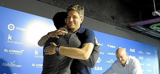 Imagen del adiós de Pellegrino. Imagen del adiós de Pellegrino.