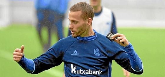 Canales, en un entrenamiento de la Real Sociedad. Canales, en un entrenamiento de la Real Sociedad.