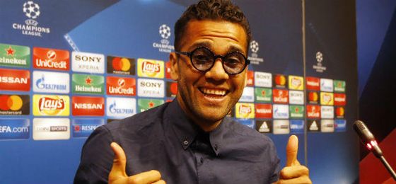 Alves se mostró confiado. Alves se mostró confiado.