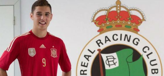 Paulino Miguélez, jugador del Racing e internacional sub 19. Paulino Miguélez, jugador del Racing e internacional sub 19.