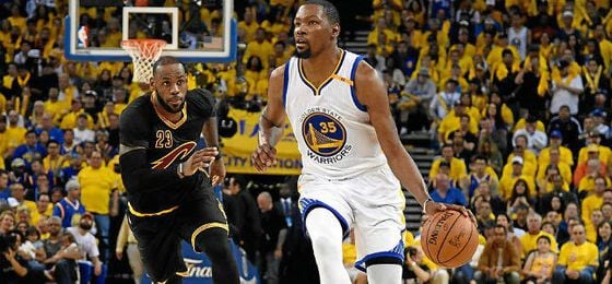 132-113. Curry y Durant repitieron dominio ante James y Cavaliers para el 2-0 132-113. Curry y Durant repitieron dominio ante James y Cavaliers para el 2-0