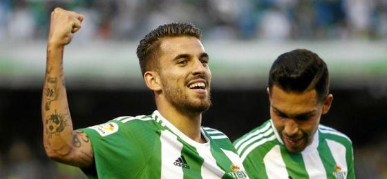 Ceballos tiene más opciones de seguir en el Betis. Ceballos tiene más opciones de seguir en el Betis.
