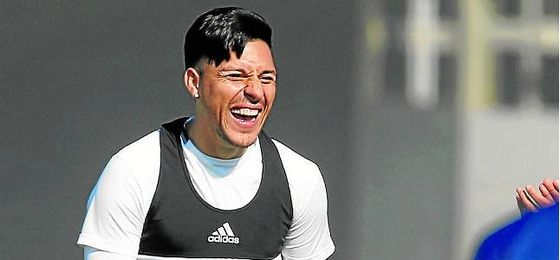 El Betis, interesado en el fichaje de Enzo Pérez. El Betis, interesado en el fichaje de Enzo Pérez.