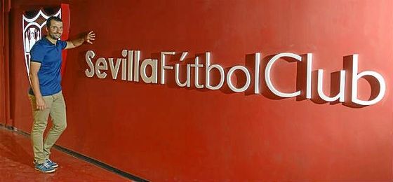 Diego Martínez posa para ESTADIO en una entrevista. Diego Martínez posa para ESTADIO en una entrevista.