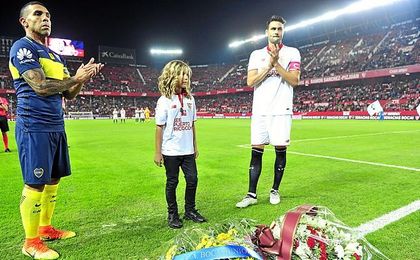 Tévez, en el Trofeo Antonio Puerta. Tévez, en el Trofeo Antonio Puerta.