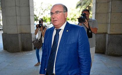 Castaño, hoy a su llegada a los juzgados. Castaño, hoy a su llegada a los juzgados.