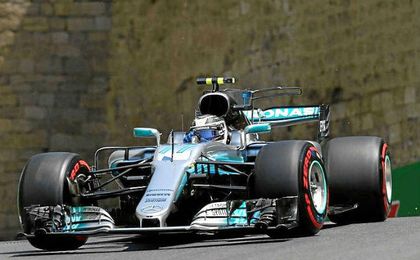 Bottas por delante de Raikkonen en el último ensayo libre de Baku Bottas por delante de Raikkonen en el último ensayo libre de Baku