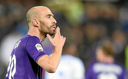 La política entra en la salida de Borja Valero La política entra en la salida de Borja Valero