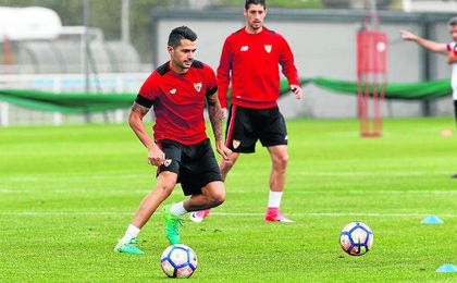 Vitolo es un futbolista muy bien mirado por los clubes top. Vitolo es un futbolista muy bien mirado por los clubes top.
