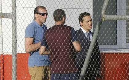 Arias y Del Nido Carrasco, en el entrenamiento mientras se ultiman fichajes Arias y Del Nido Carrasco, en el entrenamiento mientras se ultiman fichajes