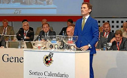 Imagen de archivo del sorteo del calendario de Liga. Imagen de archivo del sorteo del calendario de Liga.