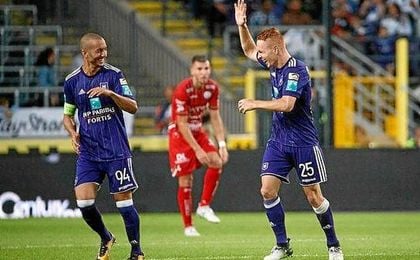El Anderlecht gana su decimotercera Supercopa belga El Anderlecht gana su decimotercera Supercopa belga