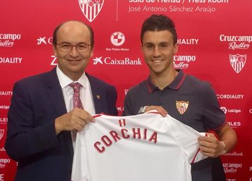 Castro y Corchia, en la presentación del jugador. Castro y Corchia, en la presentación del jugador.