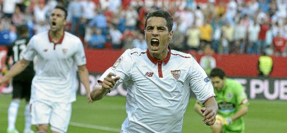 Ben Yedder da la bienvenida a Corchia... a su manera Ben Yedder da la bienvenida a Corchia... a su manera