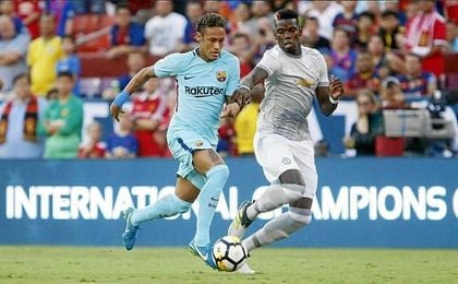Mientras los rumores sobre su marcha al PSG se disparan, Neymar se dedica a marcar goles con la blaugrana. Mientras los rumores sobre su marcha al PSG se disparan, Neymar se dedica a marcar goles con la blaugrana.