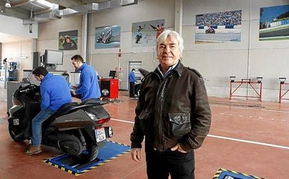 Ángel Nieto sufrió un grave accidente de circulación en Ibiza. Ángel Nieto sufrió un grave accidente de circulación en Ibiza.