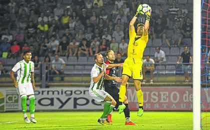 Roman Zozulia ha disfrutado de muchos minutos en los amistosos de esta pretemporada. Roman Zozulia ha disfrutado de muchos minutos en los amistosos de esta pretemporada.