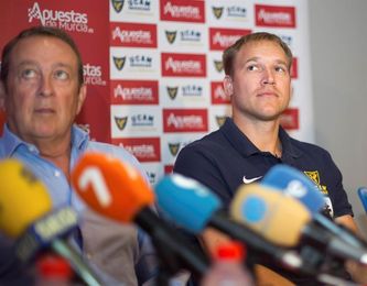 Oleson: "Sin la presión del Barça y el Baskonia puedo hacer mejores cosas" Oleson: "Sin la presión del Barça y el Baskonia puedo hacer mejores cosas"