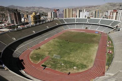 El Gobierno boliviano le pide a la hinchada tener un buen comportamiento ante Chile El Gobierno boliviano le pide a la hinchada tener un buen comportamiento ante Chile
