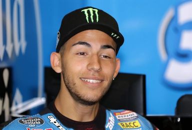 Bastianini se pone al frente en su último giro Bastianini se pone al frente en su último giro