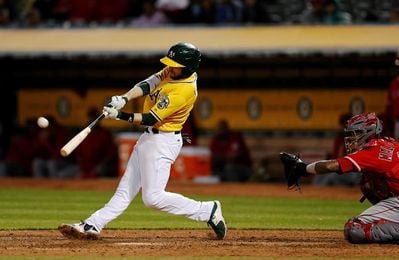 9-8. Lowrie pega grand slam en el triunfo de los Atléticos 9-8. Lowrie pega grand slam en el triunfo de los Atléticos