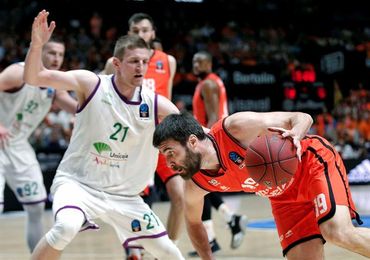 Un Valencia en construcción y con bajas busca la final ante Unicaja Un Valencia en construcción y con bajas busca la final ante Unicaja