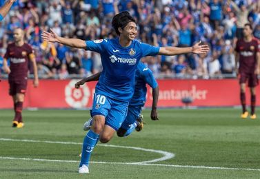 Gaku Shibasaki, operado con éxito del metatarsiano del pie izquierdo Gaku Shibasaki, operado con éxito del metatarsiano del pie izquierdo
