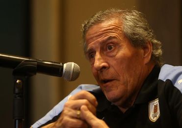 Uruguay no se fía de Venezuela, sin opciones al mundial, y espera oposición Uruguay no se fía de Venezuela, sin opciones al mundial, y espera oposición