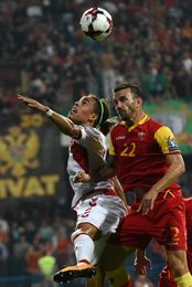 0-1. Dinamarca acaricia la repesca tras ganar en Montenegro 0-1. Dinamarca acaricia la repesca tras ganar en Montenegro