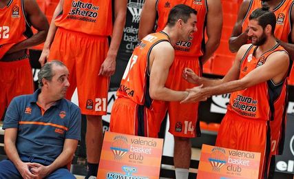 Thomas: "Tenemos que intentar llegar a los cuartos de final de la Euroliga" Thomas: "Tenemos que intentar llegar a los cuartos de final de la Euroliga"