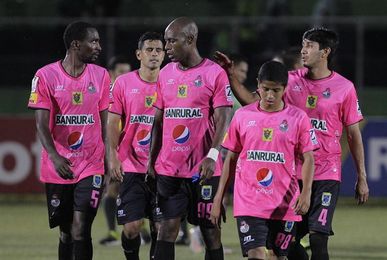 Municipal sucumbe ante Cobán y Xelajú lidera tras vapulear a Suchitepéquez Municipal sucumbe ante Cobán y Xelajú lidera tras vapulear a Suchitepéquez
