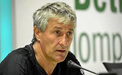 Setién, en sala de prensa. Setién, en sala de prensa.