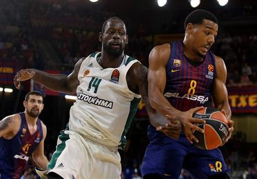 El Barcelona se da un festín en el debut ante Panathinaikos El Barcelona se da un festín en el debut ante Panathinaikos