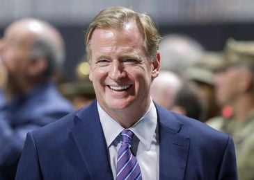No ha cambiado la política de la NFL sobre el asunto del himno No ha cambiado la política de la NFL sobre el asunto del himno