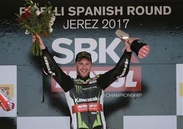 El campeón Rea se corona en la ´Catedral´ y gana por primera vez en Jerez El campeón Rea se corona en la ´Catedral´ y gana por primera vez en Jerez