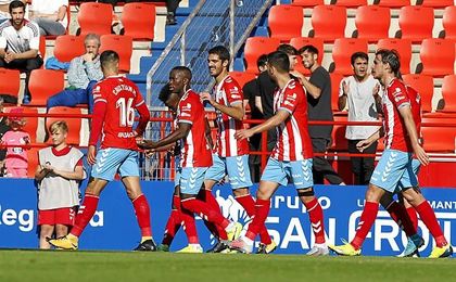 El cuadro de Francisco no cede en LaLiga123. El cuadro de Francisco no cede en LaLiga123.