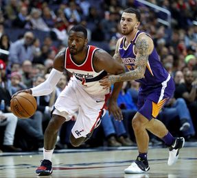 116-122. Warren logra 40 puntos en el triunfo de los Suns 116-122. Warren logra 40 puntos en el triunfo de los Suns
