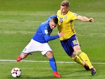 Andersson: Suecia no debe ser "cobarde" y salir a defender el 1-0 en Italia Andersson: Suecia no debe ser "cobarde" y salir a defender el 1-0 en Italia