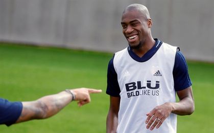 El Valencia ante seis partidos claves con el Barcelona como gran escollo El Valencia ante seis partidos claves con el Barcelona como gran escollo