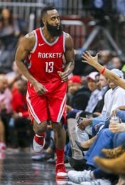 95-118. Harden y los Rockets dan otra exhibición ante los Pacers 95-118. Harden y los Rockets dan otra exhibición ante los Pacers