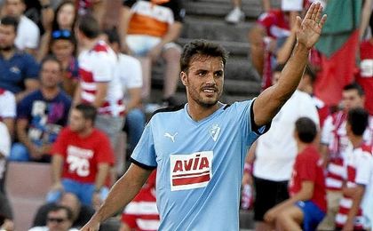 Pedro León pasará por el quirófano y no estará ante el Betis Pedro León pasará por el quirófano y no estará ante el Betis