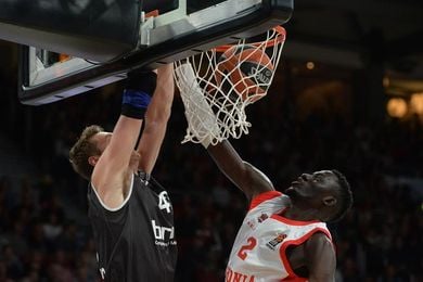 Ilimane Diop, cerca de dos meses de baja por una fractura en un dedo Ilimane Diop, cerca de dos meses de baja por una fractura en un dedo