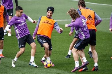 Isco y Modric completan el trabajo de grupo Isco y Modric completan el trabajo de grupo