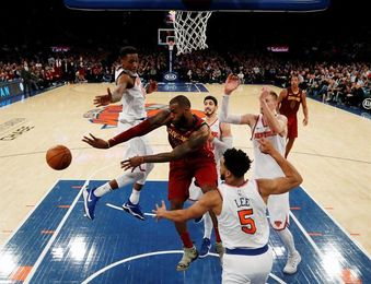 107-115. James y Cavaliers mantienen dominio en duelos contra Hornets 107-115. James y Cavaliers mantienen dominio en duelos contra Hornets